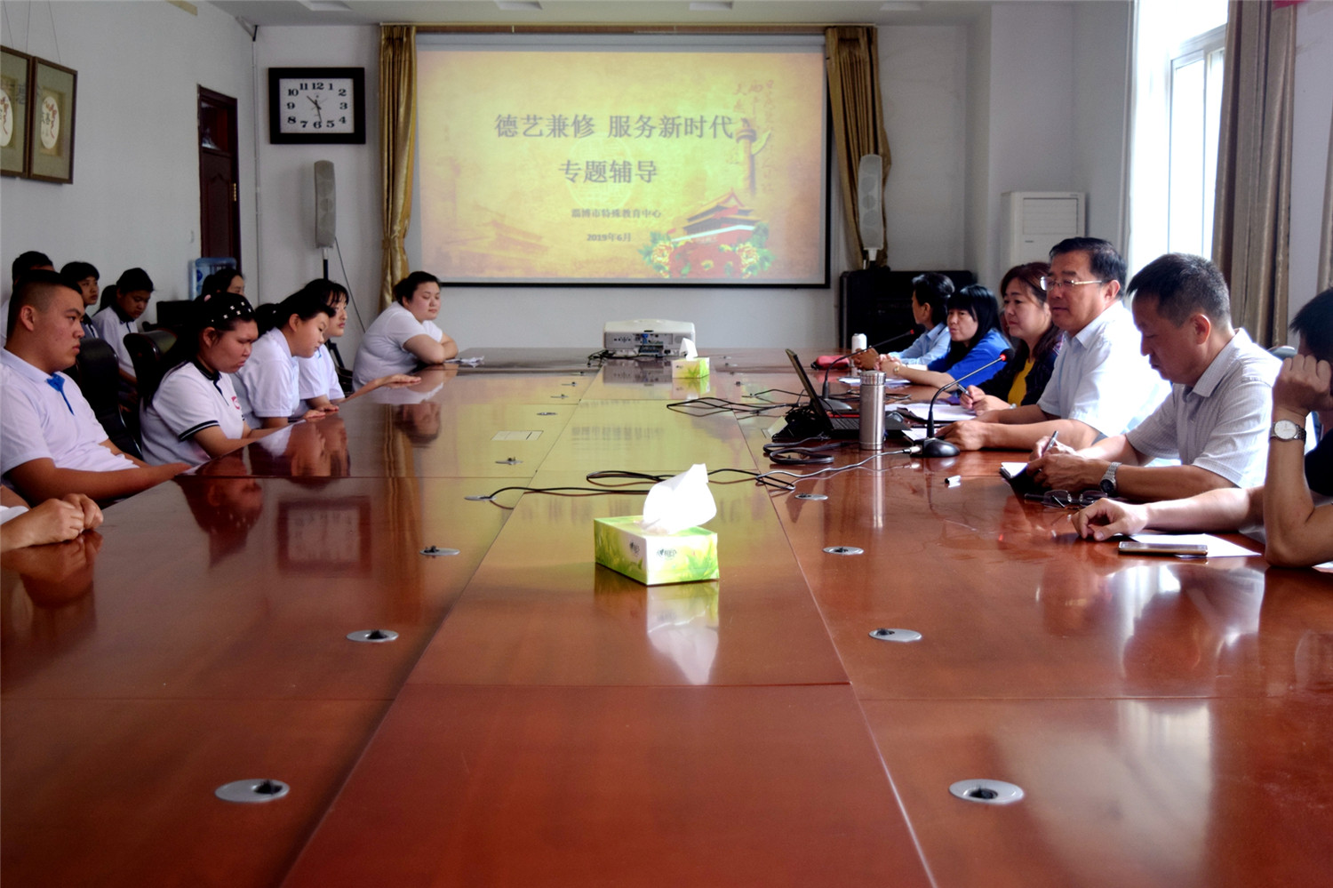 上好思政課，為學生扣好人生第一粒扣子