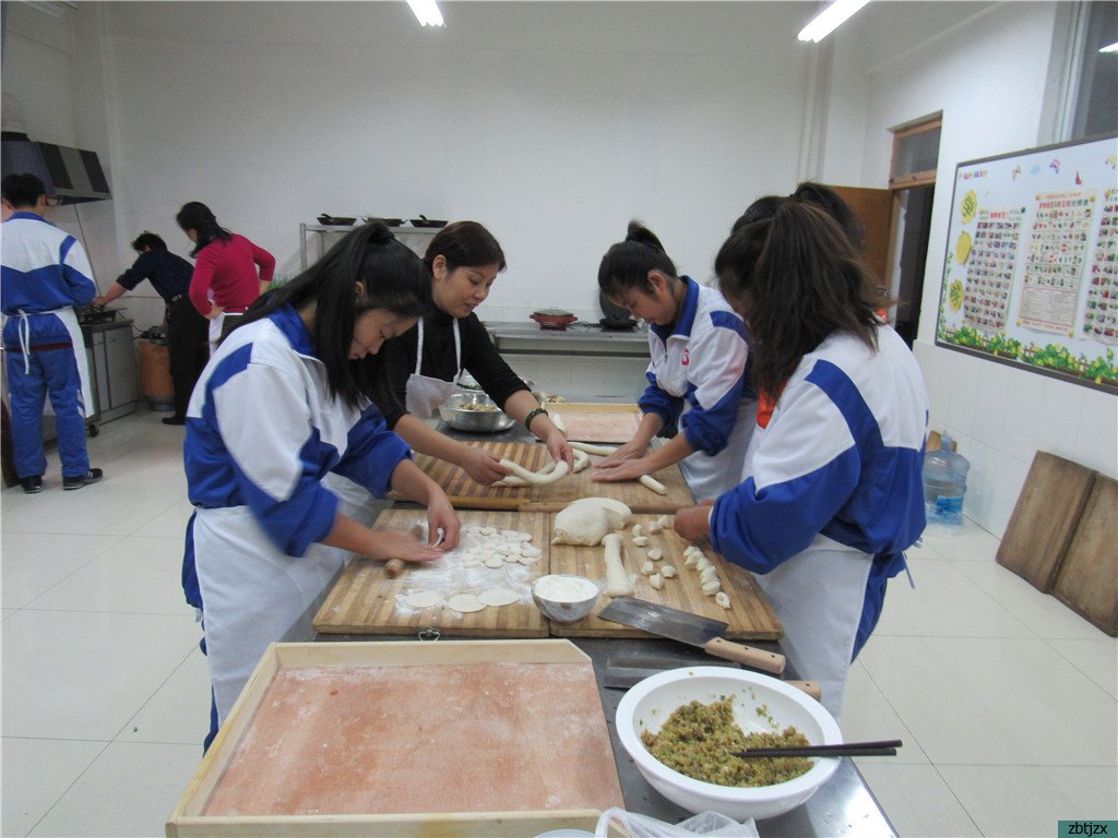 相約冬至節(jié)，彰顯團(tuán)隊情
