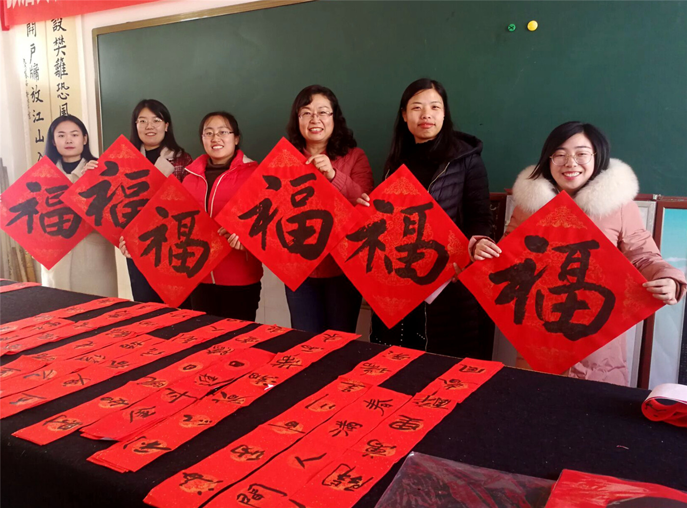 市特教中心開(kāi)展“迎新春 送春聯(lián)”活動(dòng)
